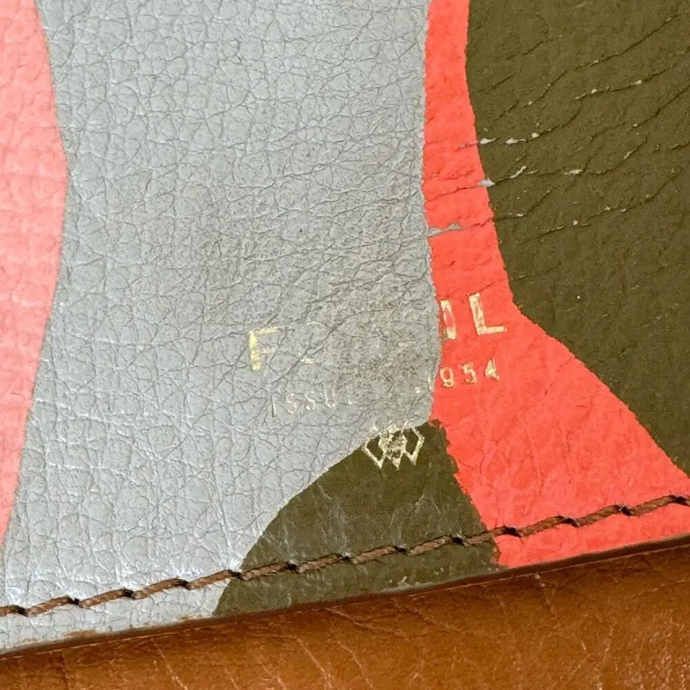 Fossil Tan Orange Leather Tri Fold Wallet Women’s Accessories Abstract Spring